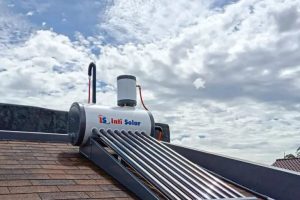 Read more about the article Teknologi tabung vacuum pemanas air Bertenaga Surya efektif untuk segala cuaca